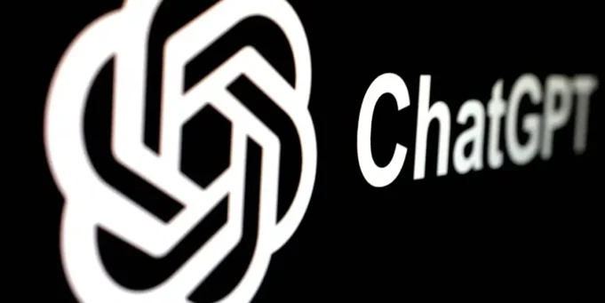 Οι χρήστες λένε ότι βλέπουν διαφημίσεις στο ChatGPT. Το OpenAI λέει ότι δεν είναι αλήθεια.
| presscode.gr