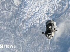 Παρακολουθήστε: Ο αστροναύτης και οι κοσμοναύτες της Nasa ξεκινούν το ταξίδι πίσω στη Γη
| presscode.gr Παρακολουθήστε: Ο αστροναύτης και οι κοσμοναύτες της Nasa ξεκινούν το ταξίδι πίσω στη Γη
| presscode.gr