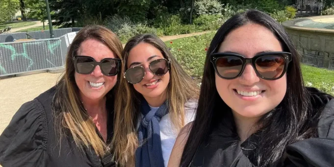 Προσέλαβα έναν ταξιδιωτικό σύμβουλο για να συντονίσει τις διακοπές της Προσέλαβα έναν ταξιδιωτικό σύμβουλο για να συντονίσει τις διακοπές της οικογένειάς μου στο Παρίσι — μπορεί να μην προγραμματίσω ποτέ ξανά τα δικά μου ταξίδια
| presscode.gr