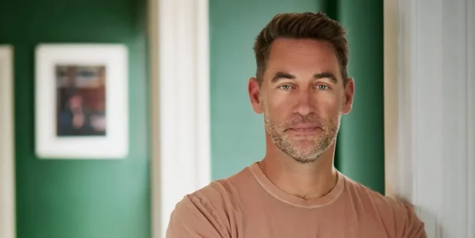 Πώς ένας αθλητικός διατροφολόγος τρώει μια δίαιτα με υψηλή περιεκτικότητα Πώς ένας αθλητικός διατροφολόγος τρώει μια δίαιτα με υψηλή περιεκτικότητα σε πρωτεΐνες για να τροφοδοτήσει τις προπονήσεις και να νιώθει ικανοποιημένος — χωρίς εξαιρετικά επεξεργασμένα τρόφιμα
| presscode.gr