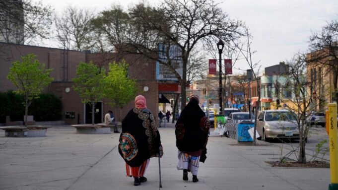 Πώς η Μινεσότα έγινε κόμβος για Σομαλούς μετανάστες στις ΗΠΑ Πώς η Μινεσότα έγινε κόμβος για Σομαλούς μετανάστες στις ΗΠΑ
| presscode.gr