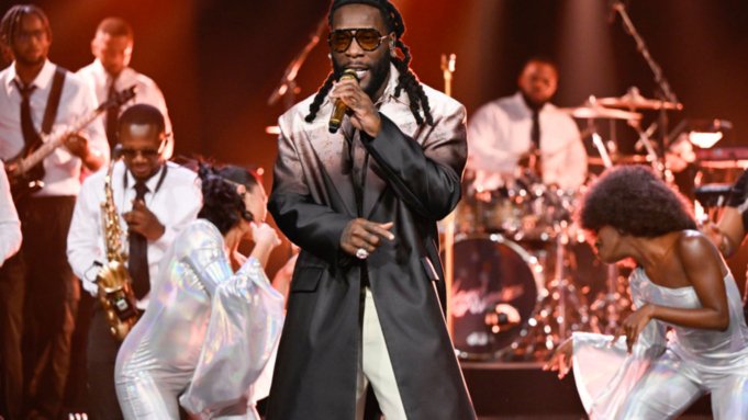 Το Burna Boy φέρνει «No Sign of Weakness» στο «The Tonight Show» με τα «Update» και «Love»
| presscode.gr