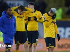 Χειρότερο από το Ντέρμπι; Μπορεί η Wolves να αποφύγει το ανεπιθύμητο ρεκόρ;
| presscode.gr Χειρότερο από το Ντέρμπι; Μπορεί η Wolves να αποφύγει το ανεπιθύμητο ρεκόρ;
| presscode.gr